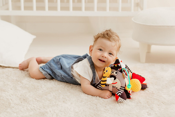 Zabawki sensoryczne - Piramidka Miś Polarny Deluxe, 0 m+. Balibazoo