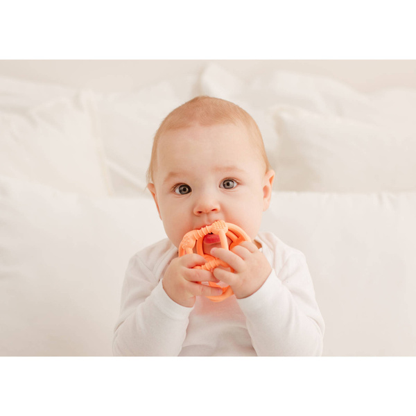 Silikonowy Gryzak ortodontyczny Piłka brzoskwiniowa, Giligums