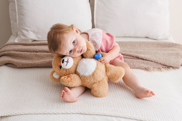 Zabawka interaktywna - Niedźwiadek Brunatny, dla dzieci, 18 m+, Dumel