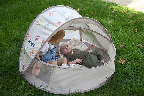 Namiot plażowy 100 cm średnicy, z moskitierą i pokrowcem Breezynest UV, Beaba