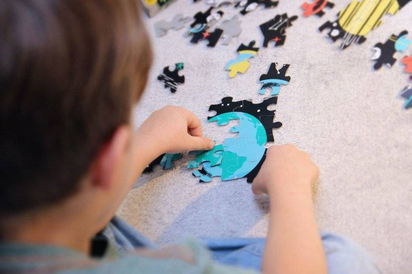 Puzzle świecące w ciemności Kosmos 100 elementów 5+, Mudpuppy