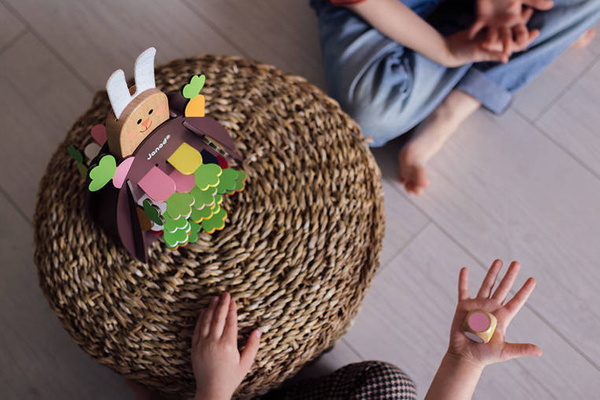 Gra strategiczna Magiczna marchewka 2+, Janod