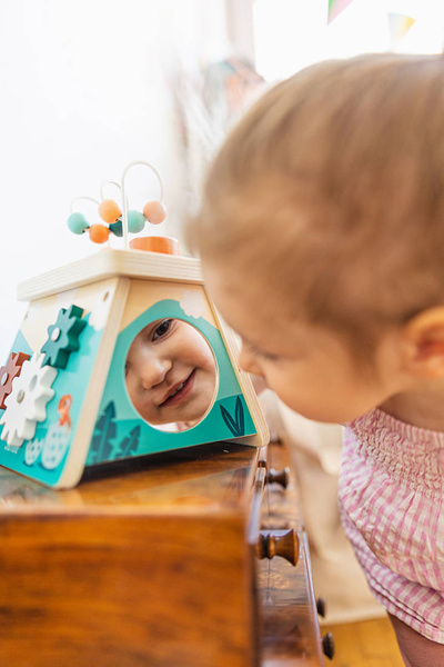 Wielofunkcyjny wulkan edukacyjny Dinozaury 12 m+, Janod