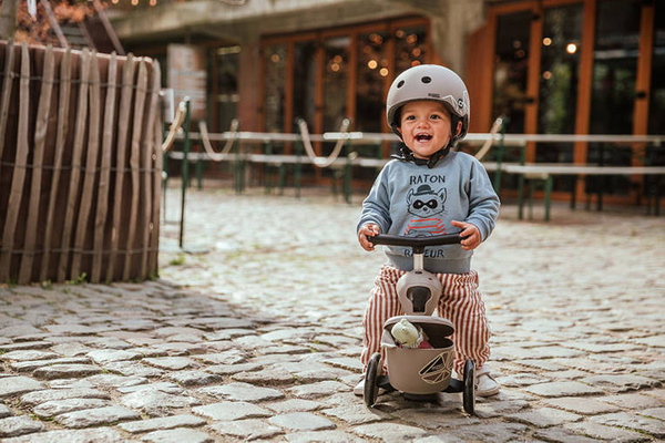 Scoot and Ride HK1 Lifestyle 2w1 jeździk i hulajnoga dla dzieci 1-5 lat, kolor: Brown Lines