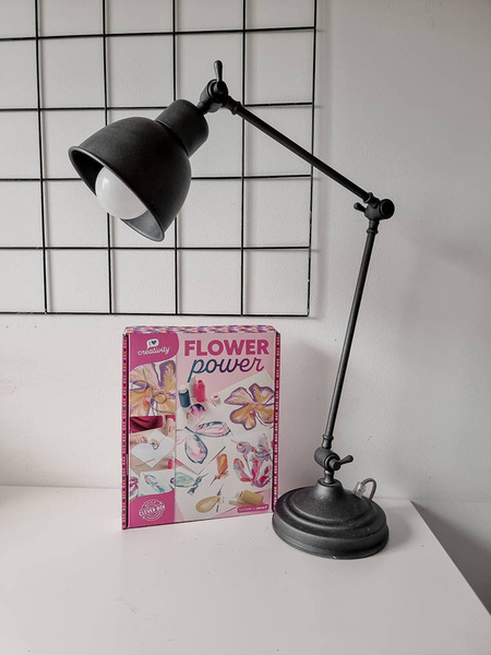 Zestaw kreatywny Malowanie łańcuszkiem Pouring painting Kwiaty I love creativity 8+, Janod