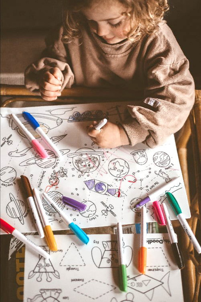 Mata Silikonowa Duża do Kolorowania A3 - Kosmos, dla dzieci 3+, HeyDoodle