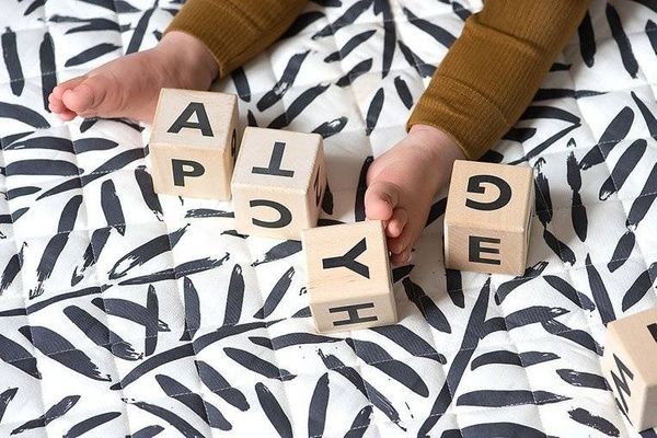 Mata do zabawy z bawełny organicznej dwustronna nieprzemakalna Nappy Free Playmat Anchor, Toddlekind