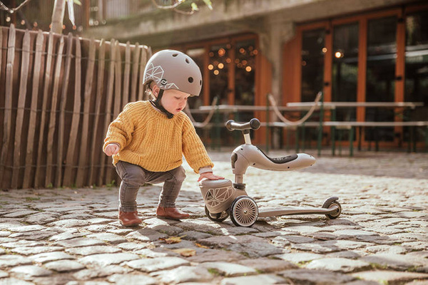 Scoot and Ride HK1 Lifestyle 2w1 jeździk i hulajnoga dla dzieci 1-5 lat, kolor: Brown Lines