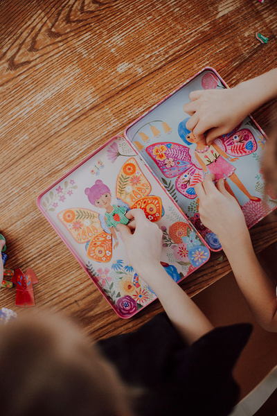 Tablica magnetyczna - Magnetyczne postacie Radosne motyle, 4+, Mudpuppy