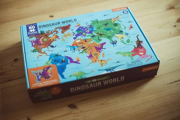 Puzzle Świat dinozaurów z elementami w kształcie dinozaurów 80 elementów 5+, Mudpuppy