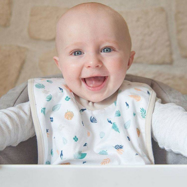 zestaw prezentowy dla noworodka (suszarka i szczotka do butelek, śliniak, pojemniki na mleko), Beaba