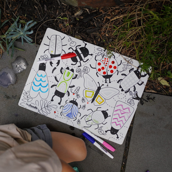 Mata Sensoryczna do Kolorowania - Szlaczki i Pracowite Robaczki, HeyDoodle