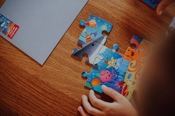 Puzzle-kartka z życzeniami Rekin 12 elementów 3+, Mudpuppy