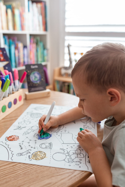 Mata Silikonowa Duża do Kolorowania A3 - Kosmos, dla dzieci 3+, HeyDoodle