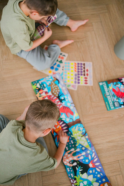 Zestaw do wyklejania Naklejki holograficzne 200+ szt., dla dzieci, 4 lata+, Mudpuppy