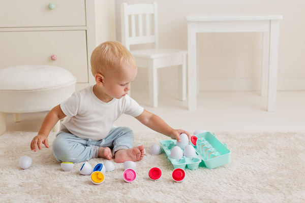 Sorter jajka - zabawa kształtami, zabawka dla dzieci 12 m+, Tuli Fun