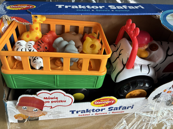 Traktor Safari ze zwierzątkami, Dumel Discovery